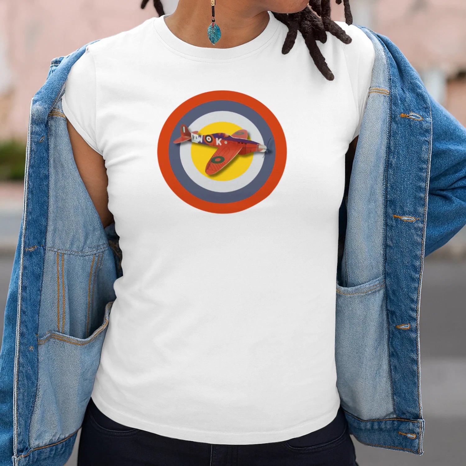 {"origin":"mayzing","colors":["Wit","Wit","Wit","Wit","Wit","Wit","Wit","Wit"],"sizes":["5XL","4XL","3XL","2XL","XL","L","M","S"],"isMainImage":false,"isCustomMockup":false}