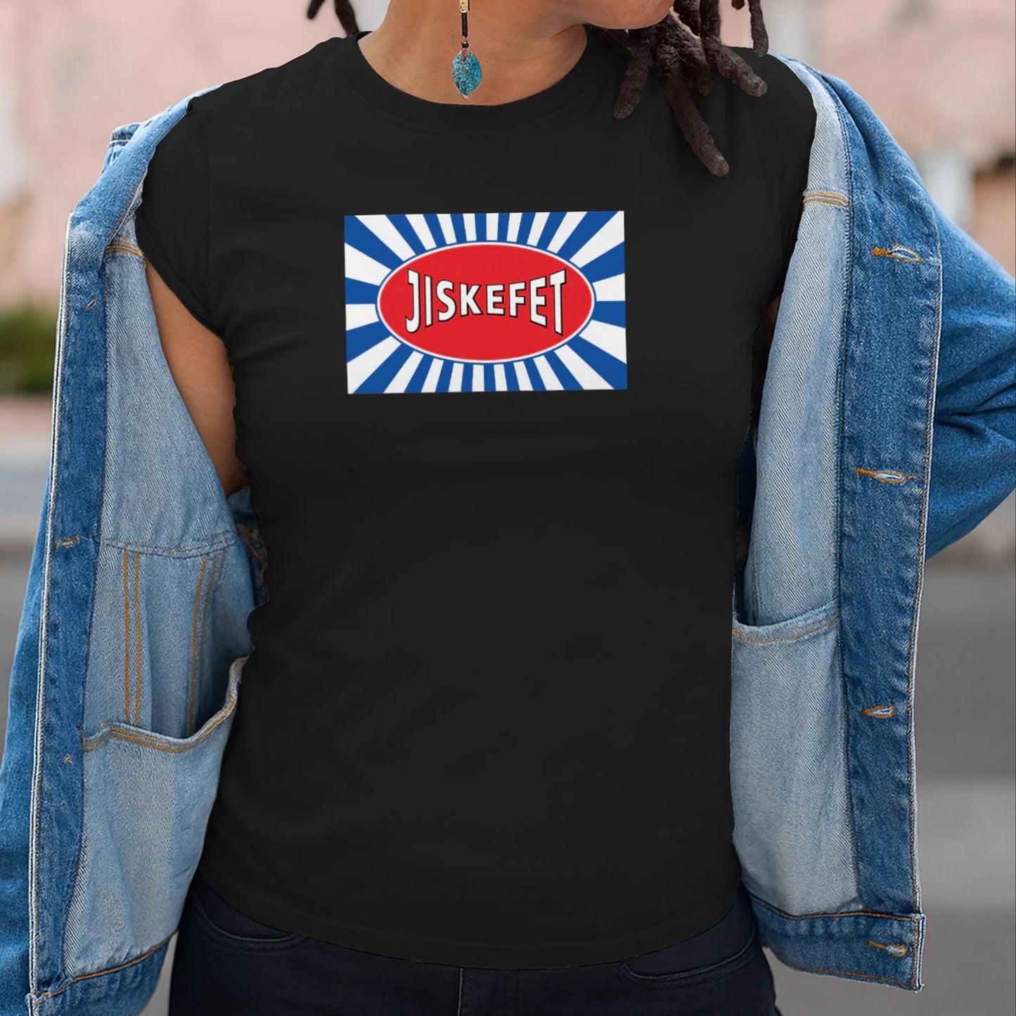 {"origin":"mayzing","colors":["Zwart","Zwart","Zwart","Zwart","Zwart","Zwart","Zwart","Zwart"],"sizes":["5XL","4XL","3XL","2XL","XL","L","M","S"],"isMainImage":false,"isCustomMockup":false}