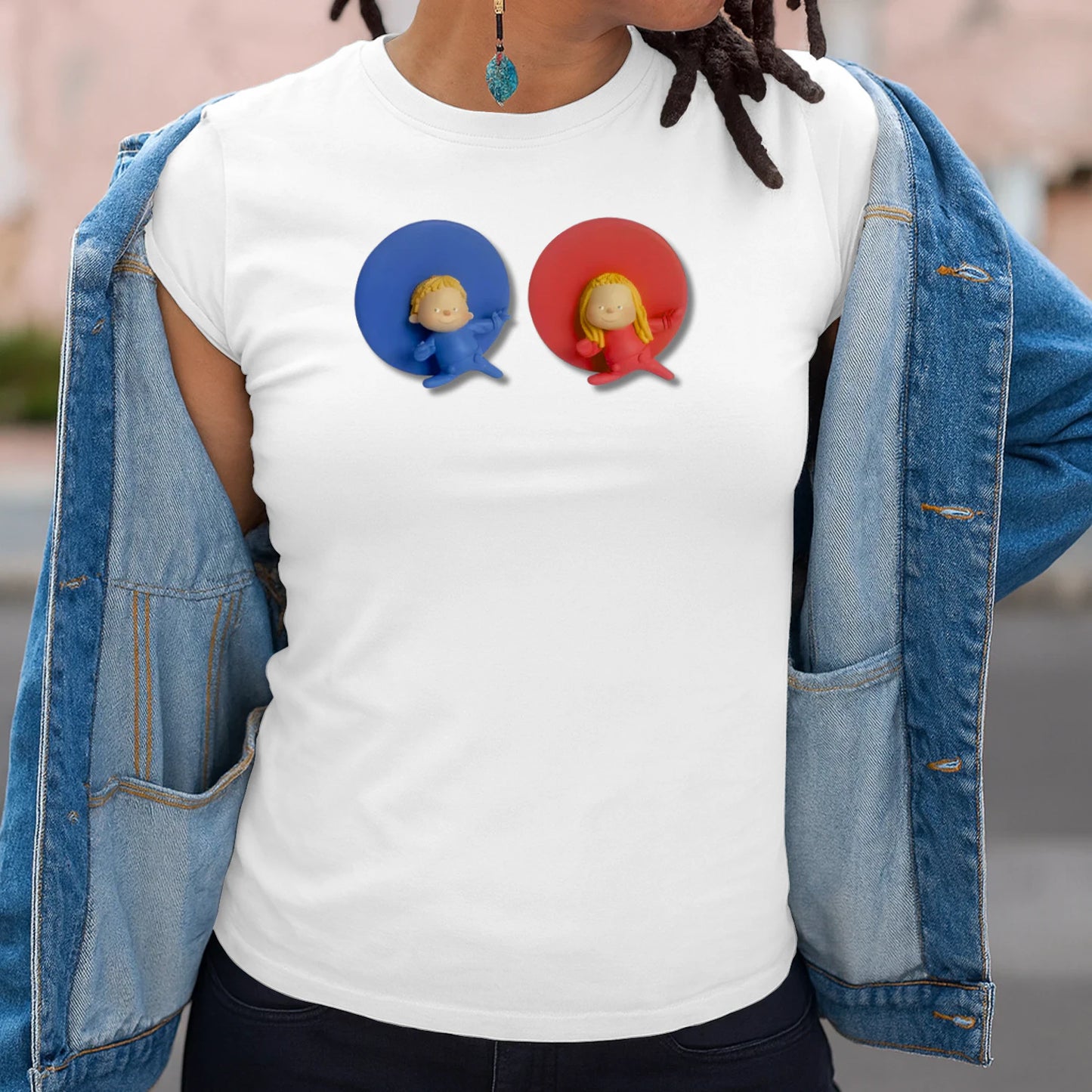 {"origin":"mayzing","colors":["Wit","Wit","Wit","Wit","Wit","Wit","Wit","Wit"],"sizes":["5XL","4XL","3XL","2XL","XL","L","M","S"],"isMainImage":false,"isCustomMockup":false}