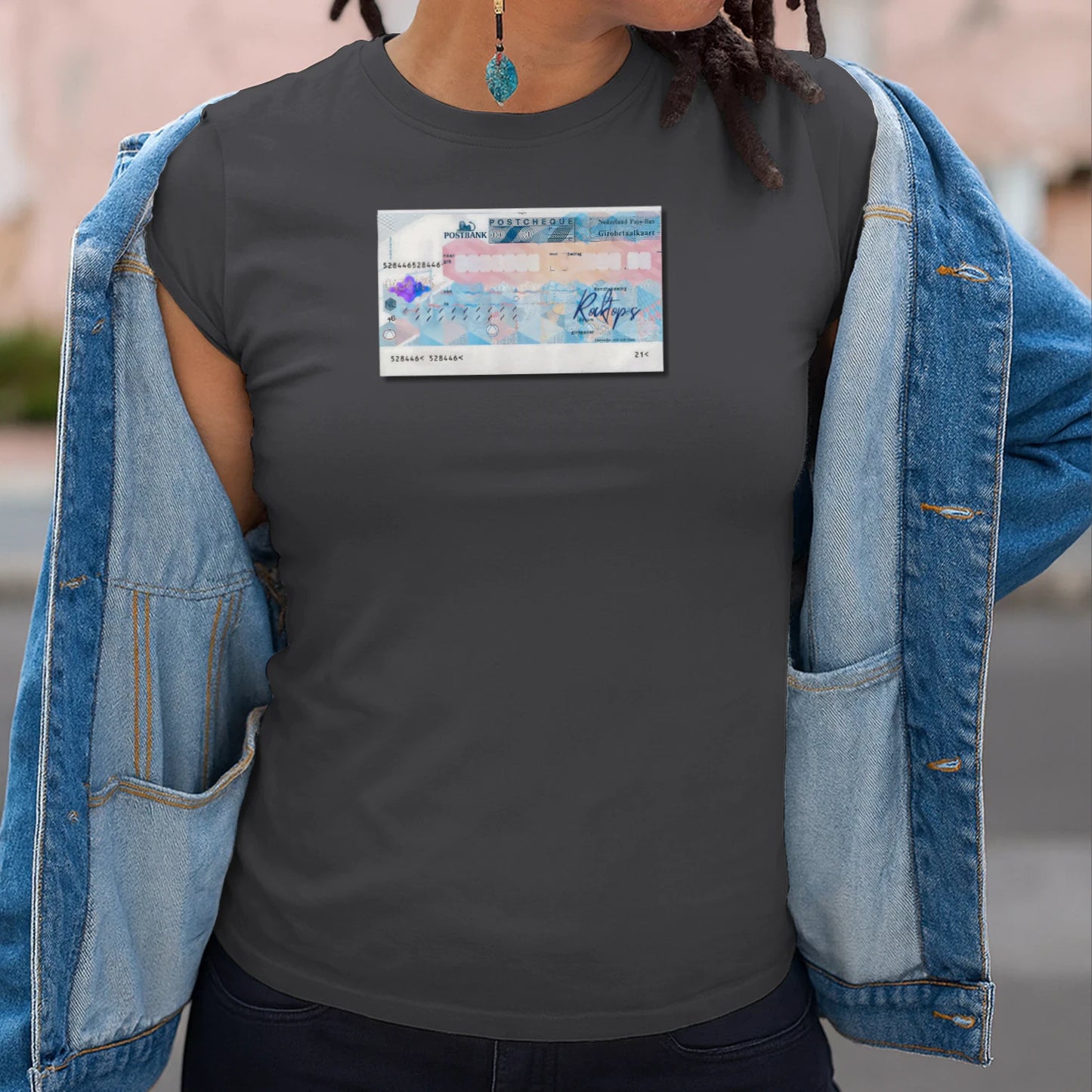 {"origin":"mayzing","colors":["Donkergrijs","Donkergrijs","Donkergrijs","Donkergrijs","Donkergrijs","Donkergrijs"],"sizes":["S","3XL","2XL","XL","L","M"],"isMainImage":false,"isCustomMockup":false}