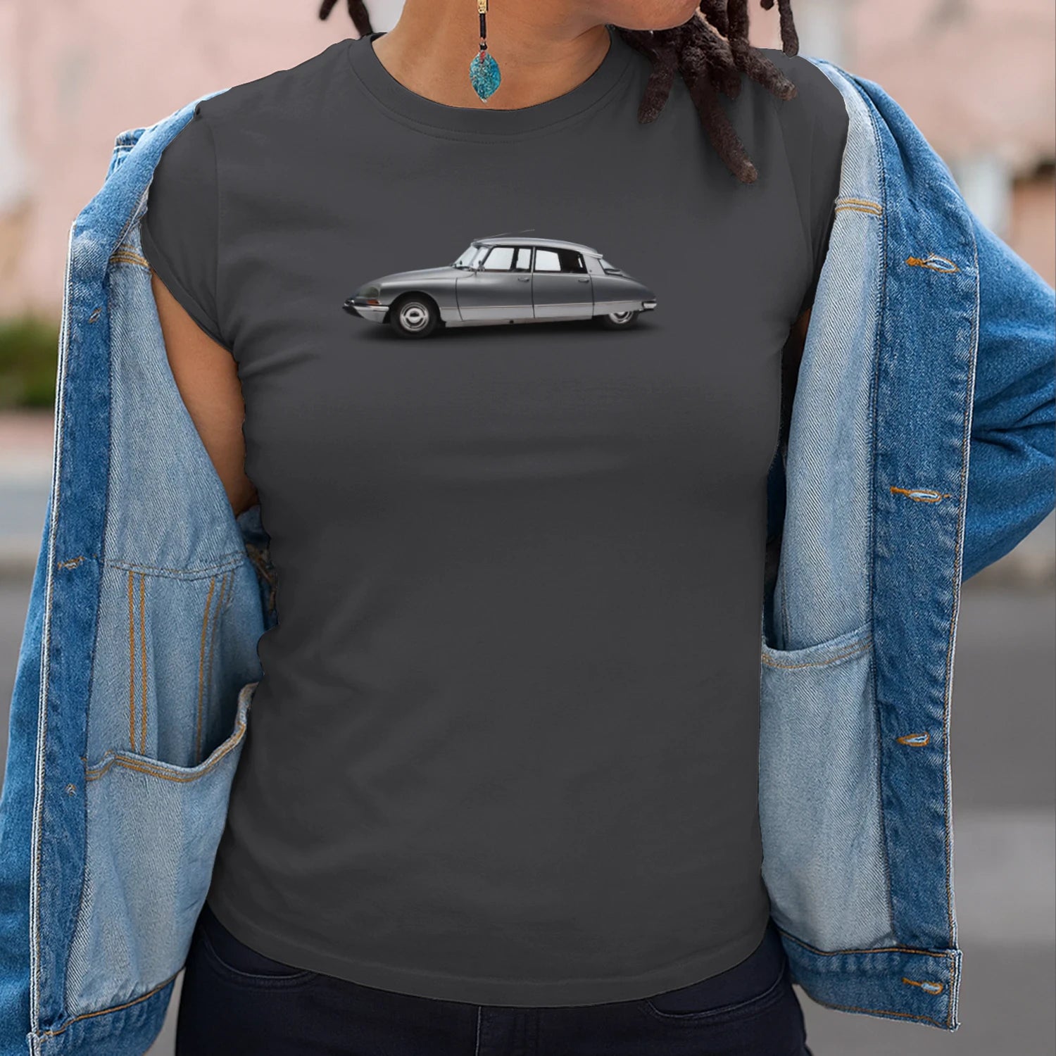 {"origin":"mayzing","colors":["Donkergrijs","Donkergrijs","Donkergrijs","Donkergrijs","Donkergrijs","Donkergrijs"],"sizes":["3XL","2XL","XL","L","M","S"],"isMainImage":false,"isCustomMockup":false}