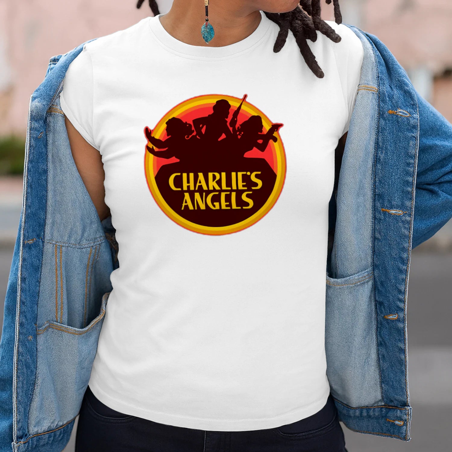 {"origin":"mayzing","colors":["Wit","Wit","Wit","Wit","Wit","Wit","Wit","Wit"],"sizes":["5XL","4XL","3XL","2XL","XL","L","M","S"],"isMainImage":false,"isCustomMockup":false}