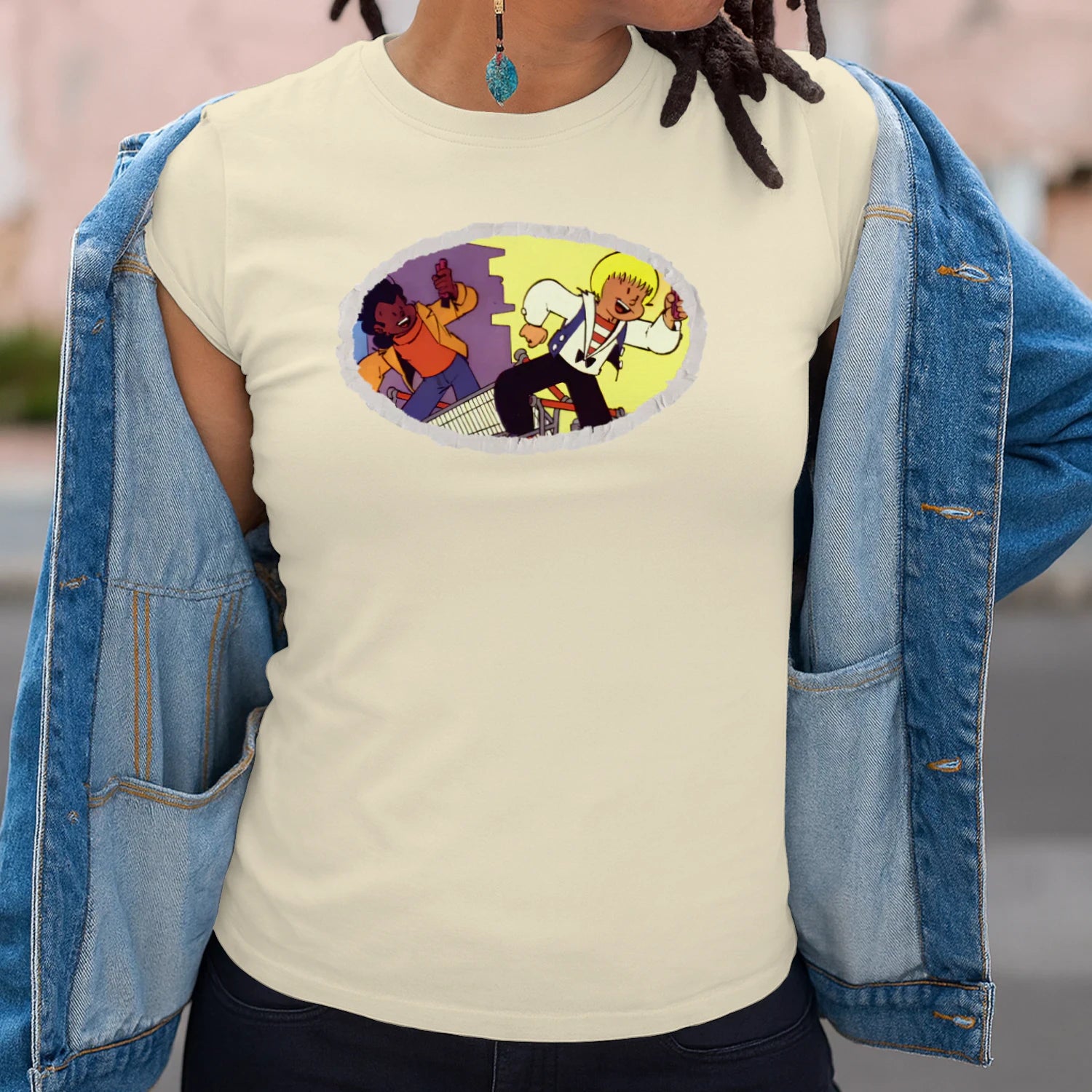 {"origin":"mayzing","colors":["Naturel","Naturel","Naturel","Naturel","Naturel","Naturel"],"sizes":["S","3XL","2XL","XL","L","M"],"isMainImage":false,"isCustomMockup":false}