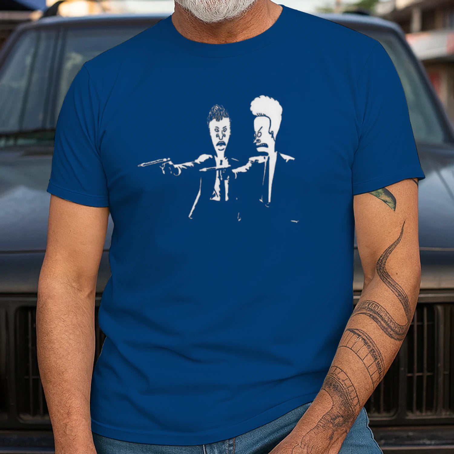 Male model, viewing the front side.